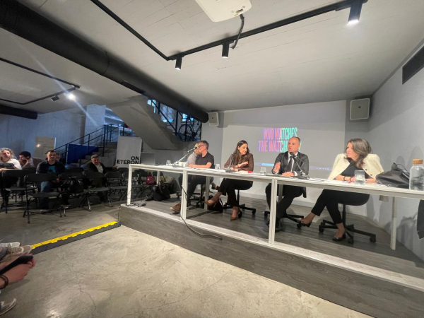 Ρον Ντίμπερτ: Ο επικεφαλής του Citizen Lab για το ελληνικό σκάνδαλο υποκλοπών - Η λογοδοσία καθυστερεί, αλλά στο τέλος θα αποκαλυφθούν όλα