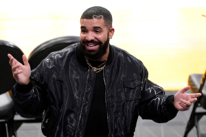 O Drake πάλι έχασε εκατομμύρια σε στοιχήματα - Πόνταρε σχεδόν 125 εκατ. δολάρια σε έναν μήνα (Εικόνα)