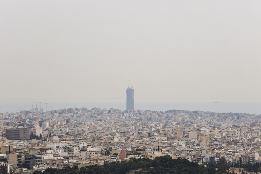 Κολυδάς για αφρικανική σκόνη: Οι περιοχές με την μεγαλύτερη επιβάρυνση - Τι θα γίνει στην Αττική