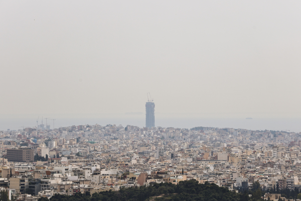 Κολυδάς για αφρικανική σκόνη: Οι περιοχές με την μεγαλύτερη επιβάρυνση - Τι θα γίνει στην Αττική