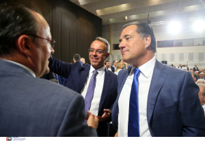 Γεωργιάδης για τριετίες: «Με καμία αναδρομικότητα το ξεπάγωμα»