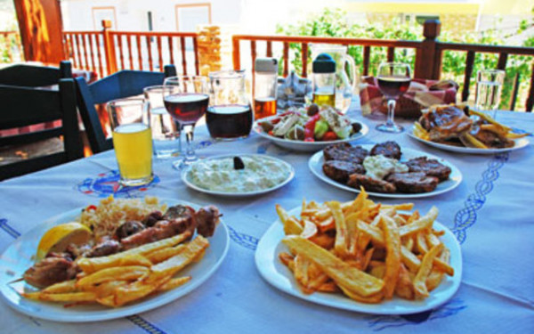 ΕΦΕΤ: Τι πρέπει να προσέξετε όταν τρώτε εκτός σπιτιού