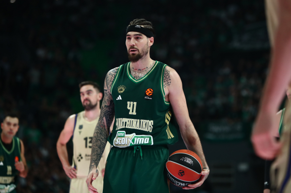 Euroleague: Ήττα του Παναθηναϊκού από την Μπαρτσελόνα στο ΟΑΚΑ (103-96)