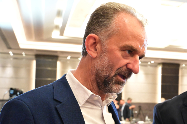 Θεοδωράκης: Στηρίζουμε τις διαδηλώσεις καθαρά και δημόσια, καταδικάζουμε κάθε μορφή βίας