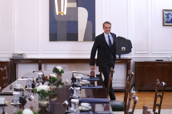 Κυβέρνηση αιχμάλωτη των μπλόκων - Χάνει αγρότες και Βόρεια Ελλάδα