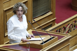 Αφροδίτη Κτενά: Αποκλειστικά δημόσιες και δωρεάν σπουδές - Το πραγματικά σύγχρονο για τους φοιτητές