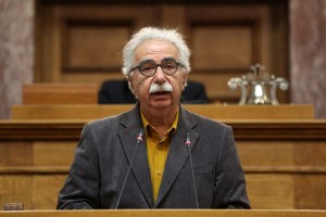Γαβρόγλου: Αριστεία για την Αριστερά είναι όλα τα παιδιά να μπορούν να μορφωθούν