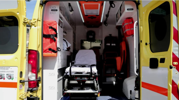 Εκτός κινδύνου ο 14χρονος που τραυματίστηκε σε θαλάσσιο σπορ στη Λευκάδα