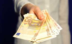 Στα 50 ευρώ και όχι στα 20 η ελάχιστη δόση στη ρύθμιση για τα ασφαλιστικά Ταμεία