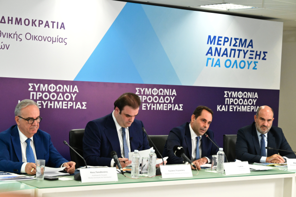 Όλες οι αλλαγές για ελεύθερους επαγγελματίες, συνταξιούχους και αγρότες