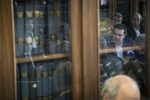 Μπουτάρης: Αποδίδει το γραφείο πρωθυπουργού στη Θεσσαλονίκη
