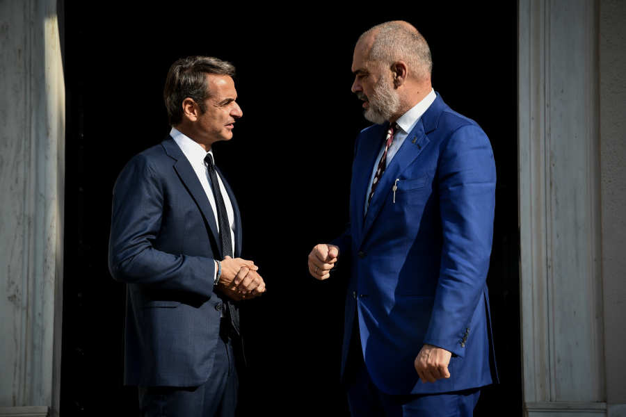 400.000 οι νόμιμοι Αλβανοί στην Ελλάδα - Το σχέδιο Ράμα για τη δημιουργία κοινότητας