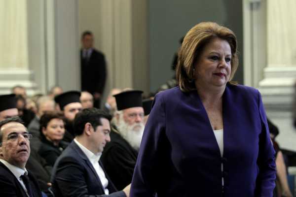 Η Κατσέλη παρουσίασε το πρώτο πρόγραμμα crowdfunding «act4Greece»