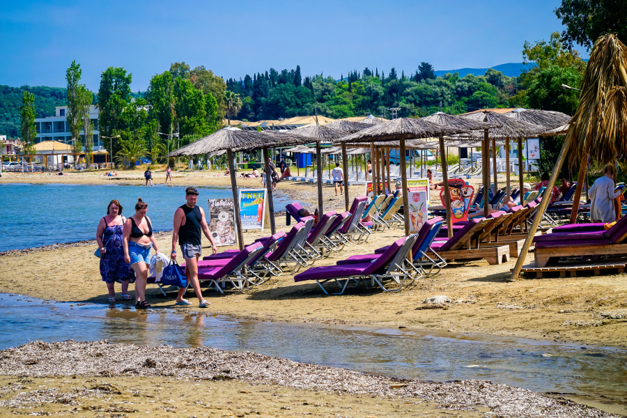 Έρχεται νέος κοινωνικός τουρισμός από τη ΔΥΠΑ - Ποιους αφορά και πόσες ημέρες διακοπές