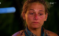 Αναπάντεχη εξέλιξη στο Survivor: «Παραιτήθηκε» η Φανή και αποχώρησε βουρκωμένη (Βίντεο)