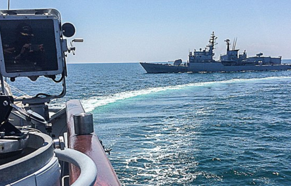 Η Ιταλία στέλνει τα ναρκαλιευτικά πλοία «Κροτόνε» και «Ρίμινι» στα Στενά του Ορμούζ