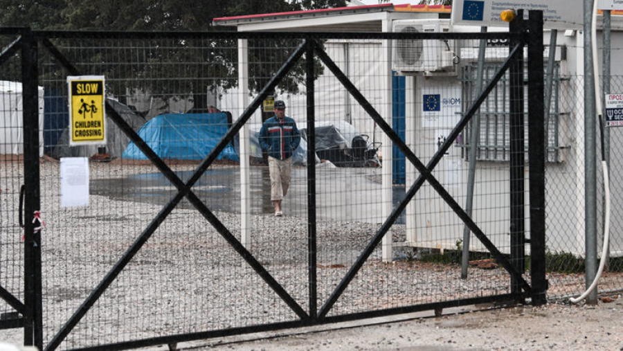 «Λουκέτο» σε τρεις δομές φιλοξενίας προσφύγων και μεταναστών με απόφαση Βορίδη