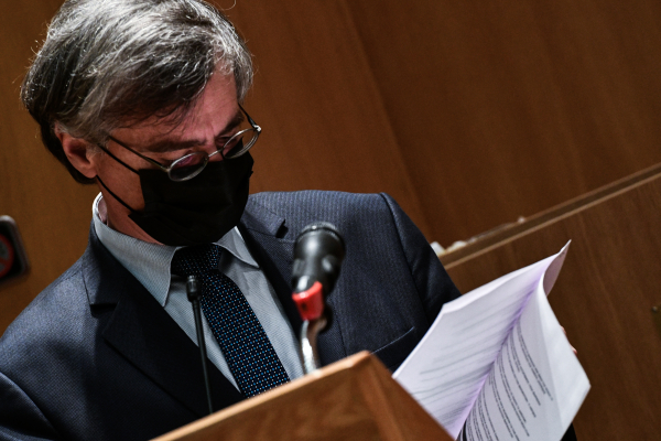 Πότε τελειώνουν τα μέτρα για κίνδυνο νέας μετάλλαξης κορνοϊού προειδοποιεί ο Σωτήρης Τσιόδρας