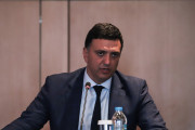 Κικίλιας: Υποχρεωτικά τα rapid test στους ανεμβολίαστους υγειονομικούς του ΕΣΥ