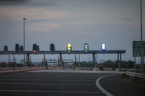 Διόδια: Ποιοι και πότε απαλλάσσονται από την πληρωμή τους - Τι ανακοίνωσε ο υπουργός Μεταφορών