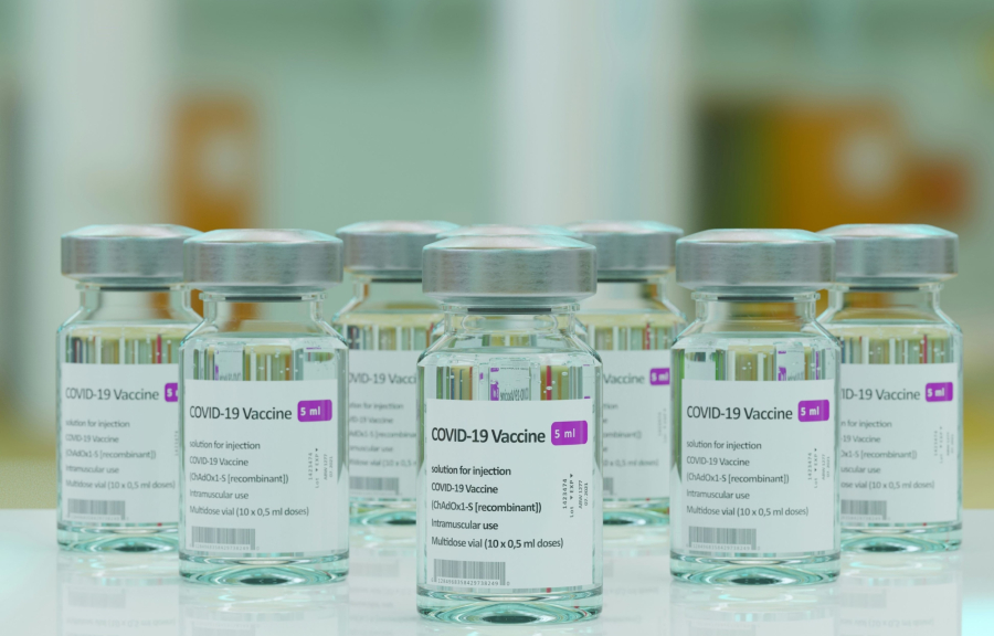 Έρχονται επικαιροποιημένα εμβόλια για την Covid-19 αλλά δεν θα απευθύνονται σε όλους