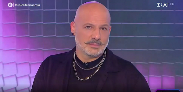 Μουτσινάς για σχόλιο Καπουτζίδη: «Το αδερφή δεν είναι πολύ βαρετό;»