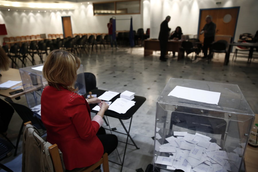 Εκλογές 2023: Τι προβλέπεται για όσους δεν πάνε στην εφορευτική επιτροπή