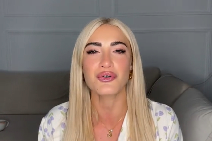 Η Ιωάννα Τούνη τραγουδά το κομμάτι που είχε γράψει για την Eurovision Junior (βίντεο)