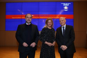 Παπαδημητρίου: Μεταξύ 0,3% και 1% του ΑΕΠ το κόστος του Brexit στην Ελλάδα