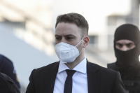 Γλυκά Νερά: Η ψυχολόγος της Καρολάιν αποκαλύπτει για τη μυστική κατάθεση της και τις απειλές από τον Μπάμπη (βίντεο)
