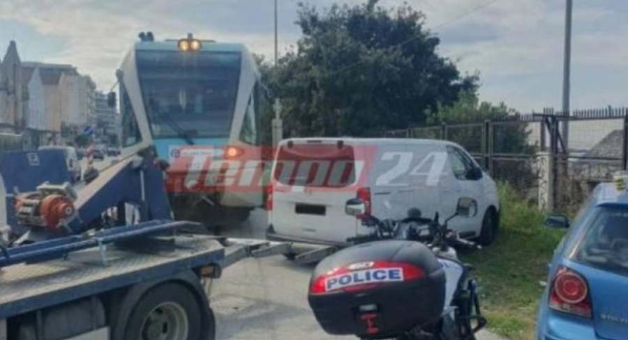 Πάτρα: Πάρκαρε στις ράγες του τρένου και πήγε για καφέ