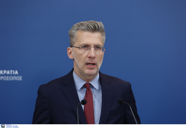 Σκληρή δήλωση Σκέρτσου για τον ΣΥΡΙΖΑ: Ο Πινόκιο μιλάει για πάγωμα μισθών»