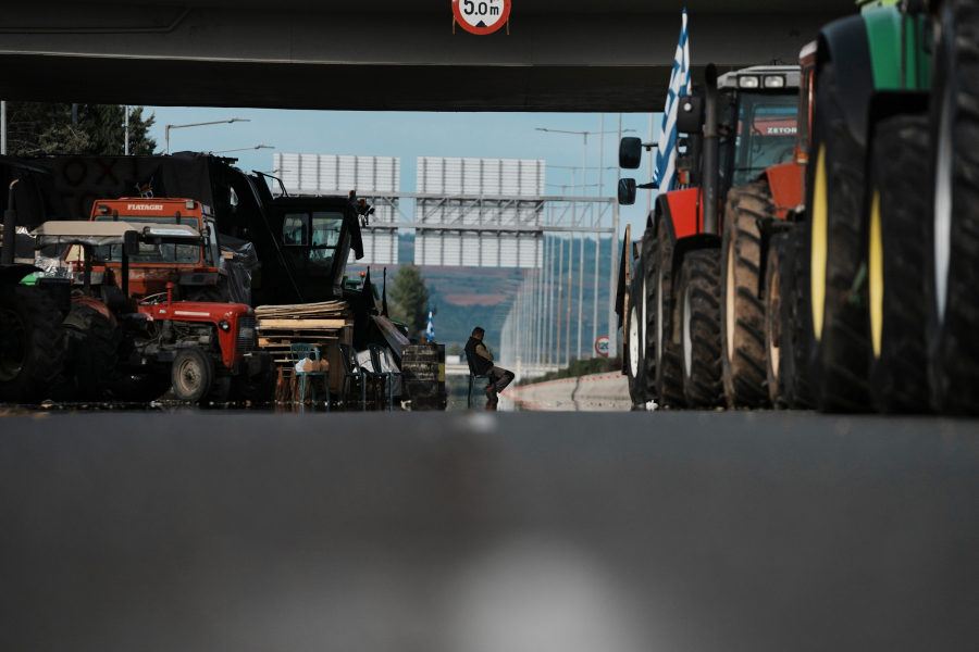 Πρωτοχρονιά 2026 με μπλόκα