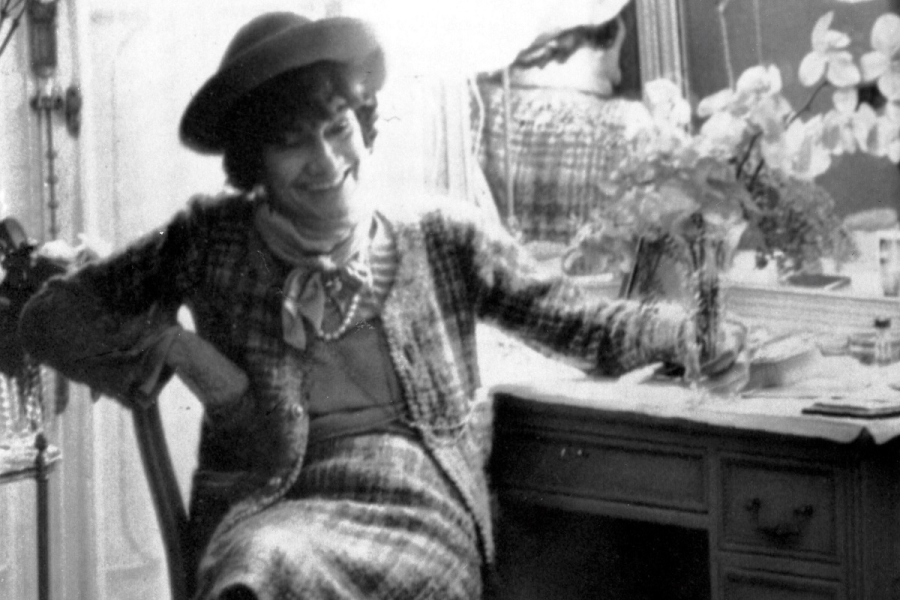Coco Chanel: Οι top 10 συμβουλές της θρυλικής Γαλλίδας σχεδιάστριας για να είσαι πάντοτε κομψή