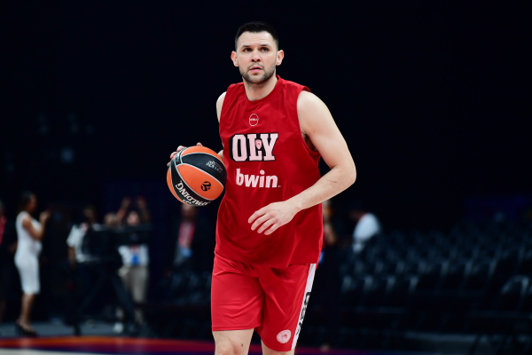 Final Four 2025: Ο Παπανικολάου «διώχνει» από την προπόνηση του Ολυμπιακού τον Σπανούλη