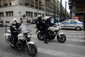 Τροχαίο για αστυνομικούς της ομάδας ΔΙΑΣ: Δύο τραυματίες