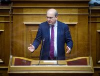 Χατζηδάκης σε ΣΥΡΙΖΑ: «Είστε απολογούμενοι για τις συντάξεις των ομογενών»