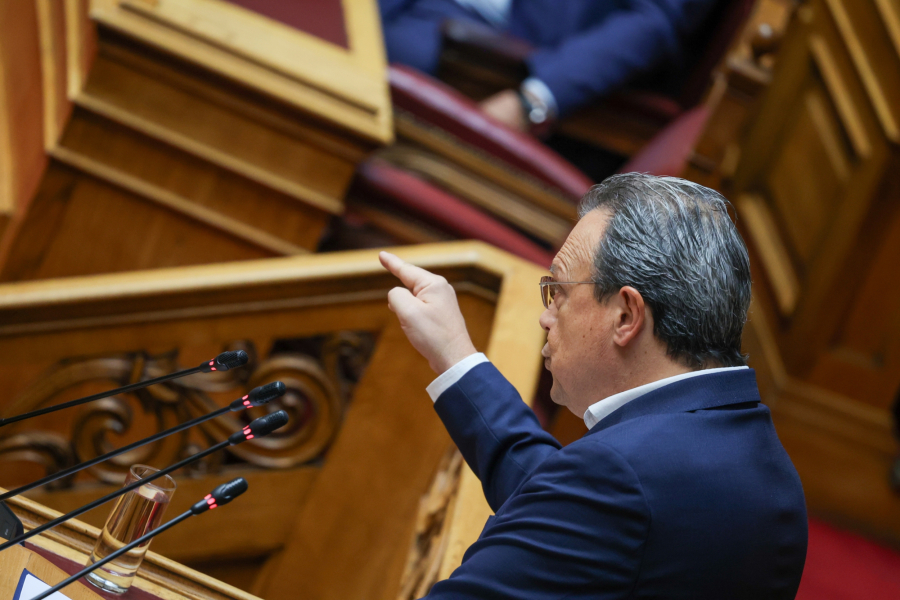 Φάμελλος: «Ζούμε την τέλεια καταιγίδα made by Mitsotakis»