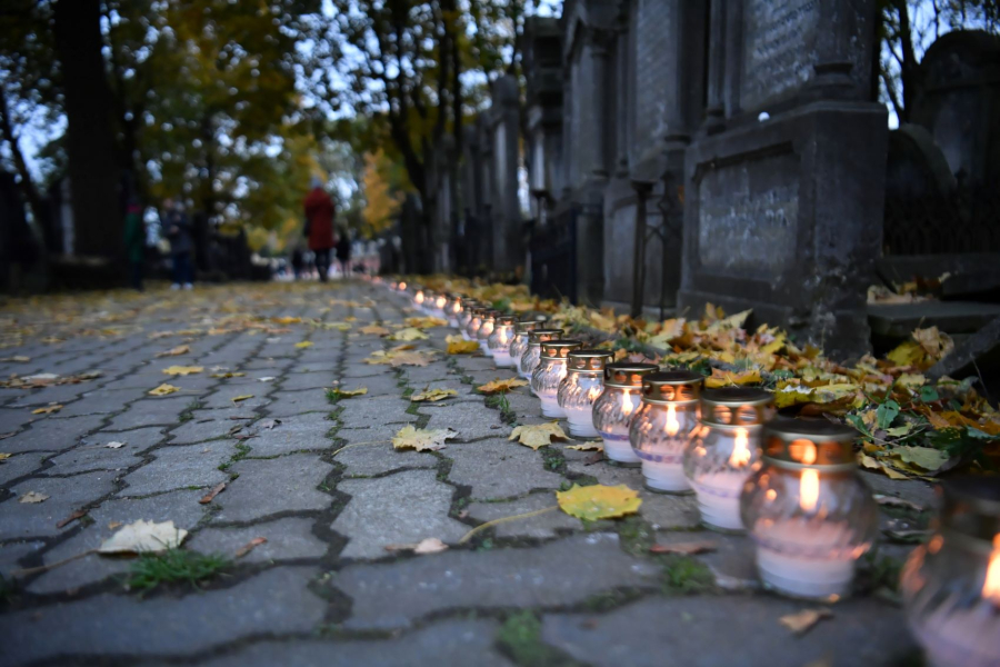 Βεβηλώθηκαν εβραϊκοί τάφοι σε κοιμητήριο του Σαρλερούα, στο Βέλγιο