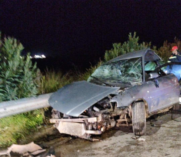 Δυτική Αχαΐα: Ένας νεκρός και δύο τραυματίες σε κρίσιμη κατάσταση μετά από τροχαίο (Εικόνες)