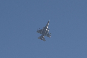 Η Ουκρανία παρέλαβε δύο ακόμη F-16 από την Ολλανδία
