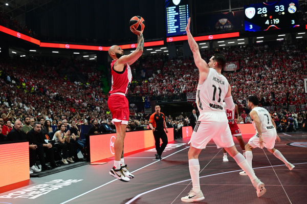 Euroleague - Final Four 2026: Ολυμπιακός - Ρεάλ 46-44 στο ημίχρονο