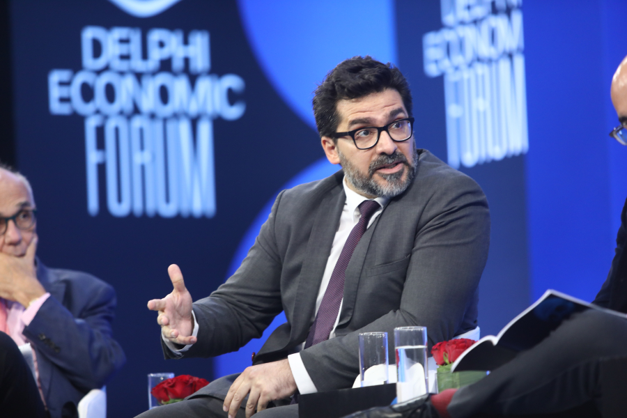 Αλλαγή φρουράς στο Ινστιτούτο Τσίπρα