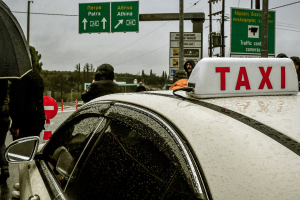 Έρχεται μεγάλη απεργία διαρκείας στα ταξί