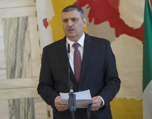 Le Figaro: Ο Ριάντ Χιτζάμπ αναλαμβάνει μεταβατικός πρωθυπουργός της Συρίας