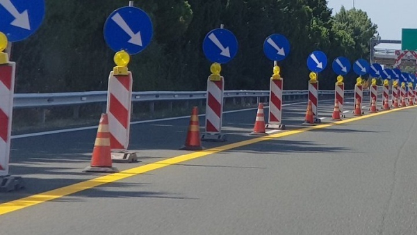 Παρέμβαση εισαγγελέα για την πτώση βράχων στην Εθνική Οδό στην Κακιά Σκάλα