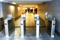 Γεγονός η είσοδος με τραπεζική κάρτα στα ΜΜΜ - Πώς θα επιλέγονται τα «πακέτα» προτίμησης