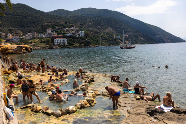 Καιρός σήμερα: Γενικά αίθριος, πού θα φτάσει τους 38 βαθμούς η θερμοκρασία