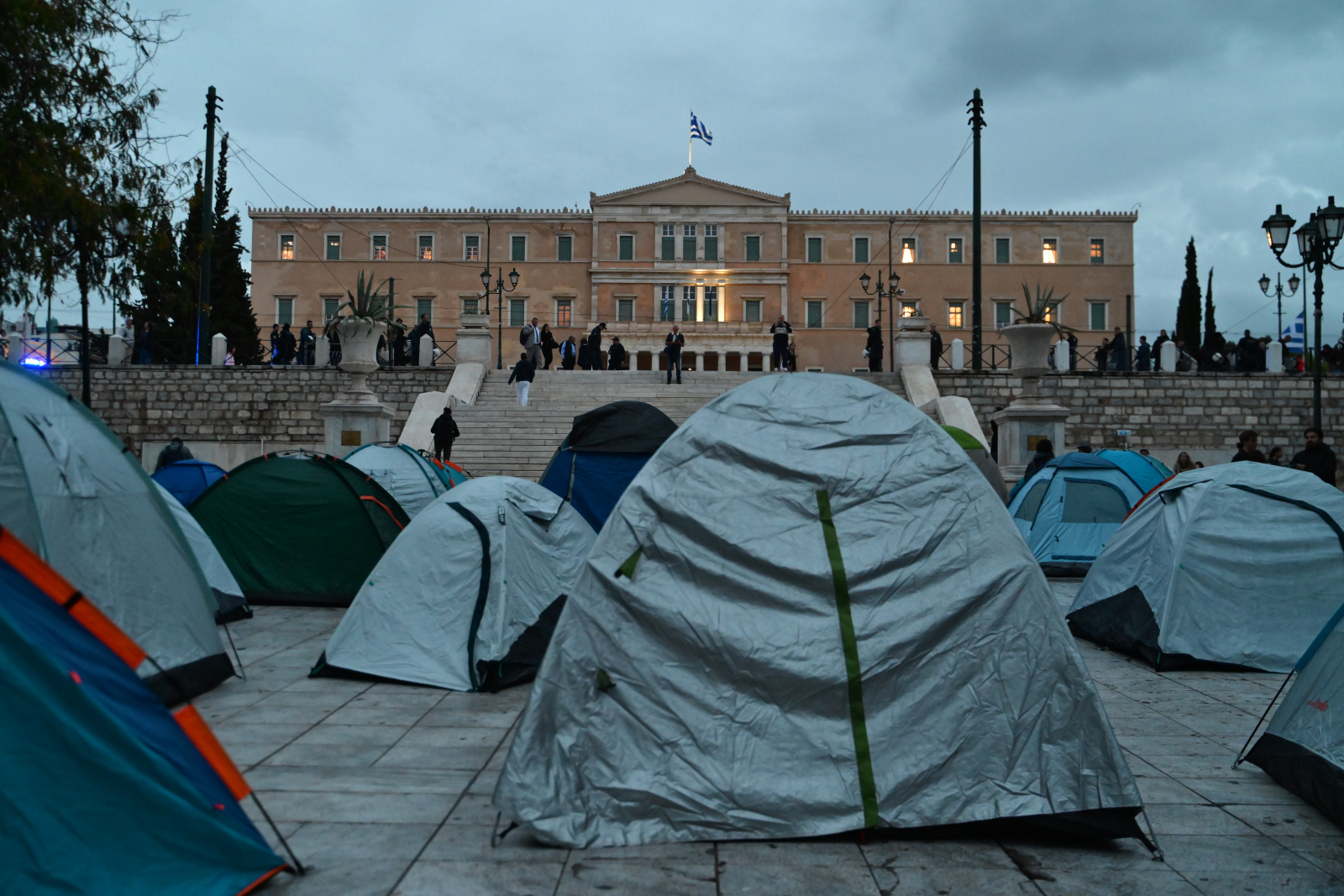 Ανησυχία στην κυβέρνηση από το κλίμα γενικευμένης εξέγερσης στην Ευρώπη