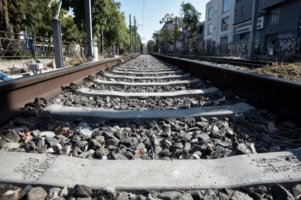 Εκτροχιασμός αμαξοστοιχίας που εκτελούσε το δρομολόγιο Θεσσαλονίκη - Λάρισα